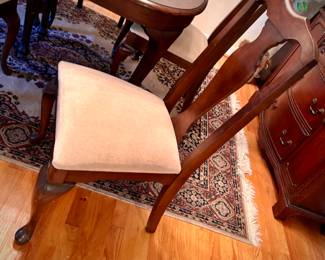 Vintage dining table with leaf and six chairs