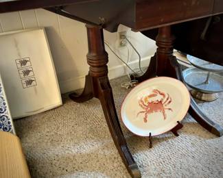 Vintage drop-leaf dining table