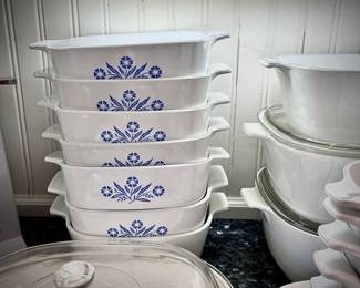 20 pieces of Corningware "Blue Cornflower" casserole dishes, pots, and pie dish