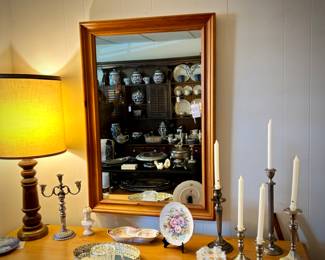 Vintage Thomasville dresser & mirror