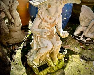 Outdoor statues and art