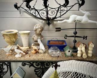 Outdoor statues and art