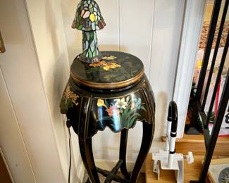 Vintage Asian plant stand and stained glass lamp
