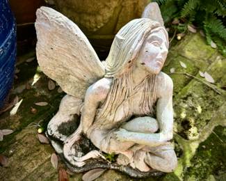 Outdoor statues and art