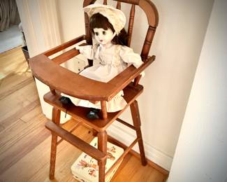 Vintage doll's high chair