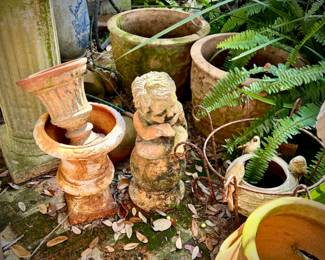 Outdoor statues and art