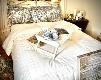 Full brass bed (includes mattresses)