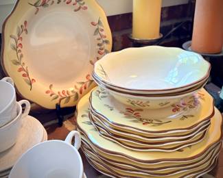 Better Homes & Gardens "Tuscan Retreat" stoneware