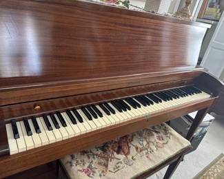 Baldwin Piano