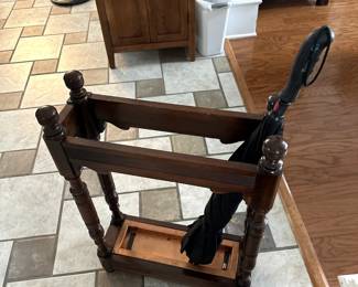 Copper bottomed unbrella stand