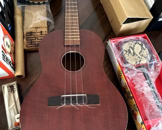 Baritone Ukulele
