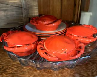 Ceramic crab serving dishes