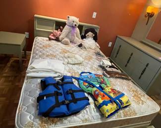 Vintage Full Size Bed available for pre purchase 
