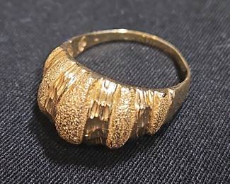 14K Gold Textured Dome Ring, Size 7.5, And 10K Gold Chain Necklace, 20"