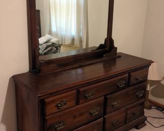 Kincaid Dresser, 31.5" x 57" x 18.5", With Detachable Mirror, 42" x 42"