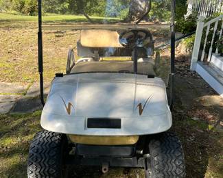 NICE 4 WHEEL EZGO GOLF CART.