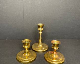 Brass candlesticks 