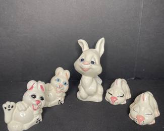 Gate 1975 vintage ceramic bunnies