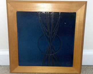 Wood & tile pottery art 