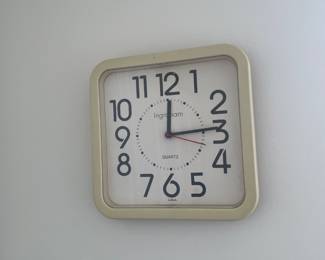 Wall clock