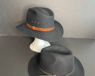 Women’s hats Outback, House of Harlow