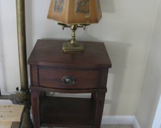 Bedside Table - Vintage Lamp