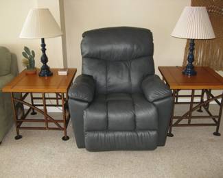 Leather Recliner Side Tables and Lamps
