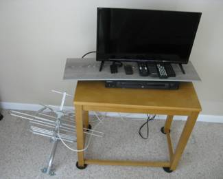 TV - Antena - Small Table