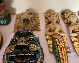 Tribal Chinese mask wood smiling hand-panted dragon wall hanging.