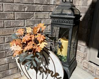Fall outdoor decor