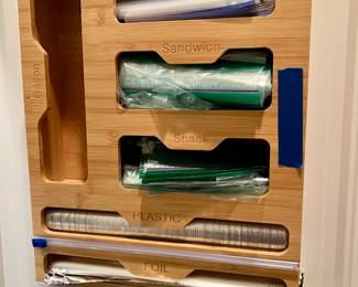 Food storage bag organizer