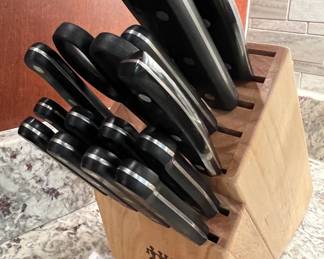Henckels knife block