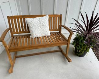 Rocker Wood Bench 