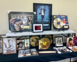 Michael Jackson, Moon Walk 3D Hologram.   1976 Peter Frampton, Gold Records, 