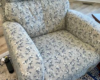 power Recliners, Matching set
