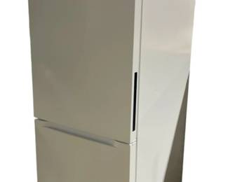 Criterion 18.7 Cu. Ft. RefrigeratorFreezer