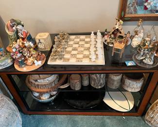 Nativity sets, onyx chess set, wood