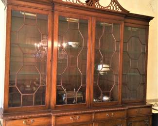 English Georgian Chippendale China/Breakfront