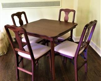 Wooden Folding Table and Four Folding Chairs!   Perfect for the Holidays!