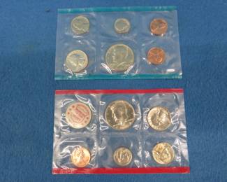 Lot 208. 1972 US Mint Uncirculated set.&nbsp; Coins from both Denver and Philadelphia.