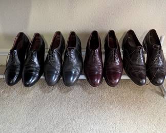 Lot #B59 - Men's Royal Imperial Florsheim Shoes, Size 10.5D