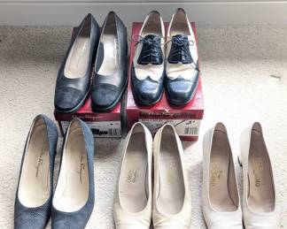 Lot #B31 - Salvatore Ferragamo Pumps & Oxfords Sizes 7-8