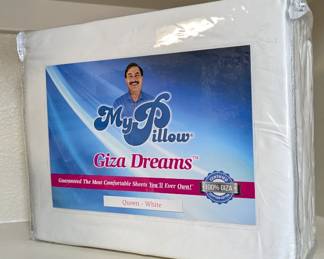 Lot #B51 - Brand New MyPillow Giza Dreams Queen Sheet Set