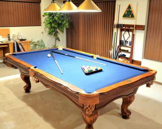 American Heritage Pool Table