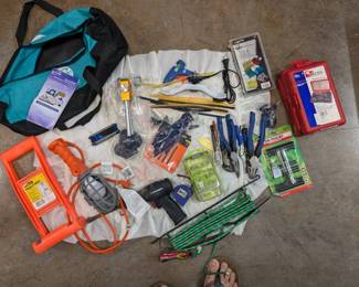 WST121 Assorted Tools For The Handyman!