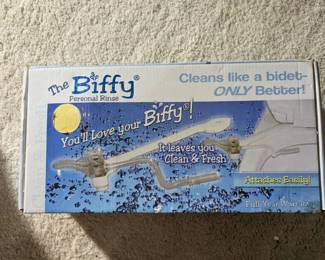 WST094 (1) Unused "The Biffy" Personal Rinse Bidet Kit