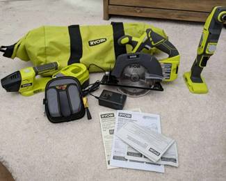 WST018 Ryobi Tool Set Unused Like New