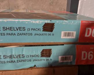 WST036 Martha Stewart Build Your Own Designer Closet System.