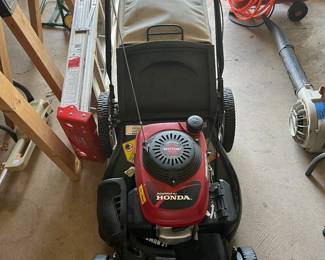 Craftsman Lawn Mower with Honda Engine