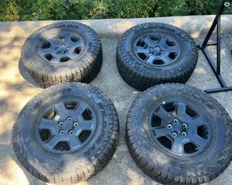 2021 Jeep Wrangler Take-Offs
